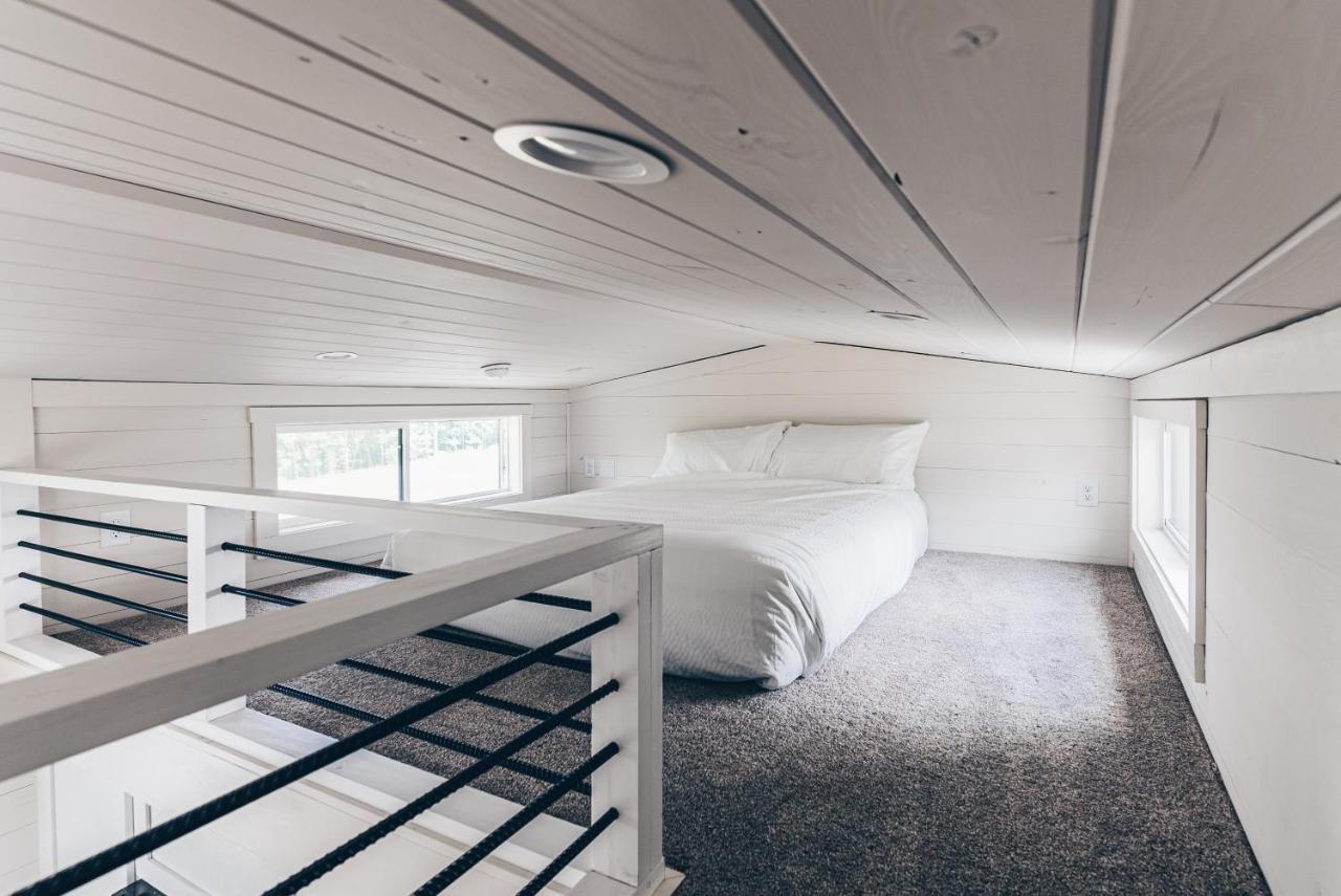 Camp Cedar Hotel Мейсън Екстериор снимка