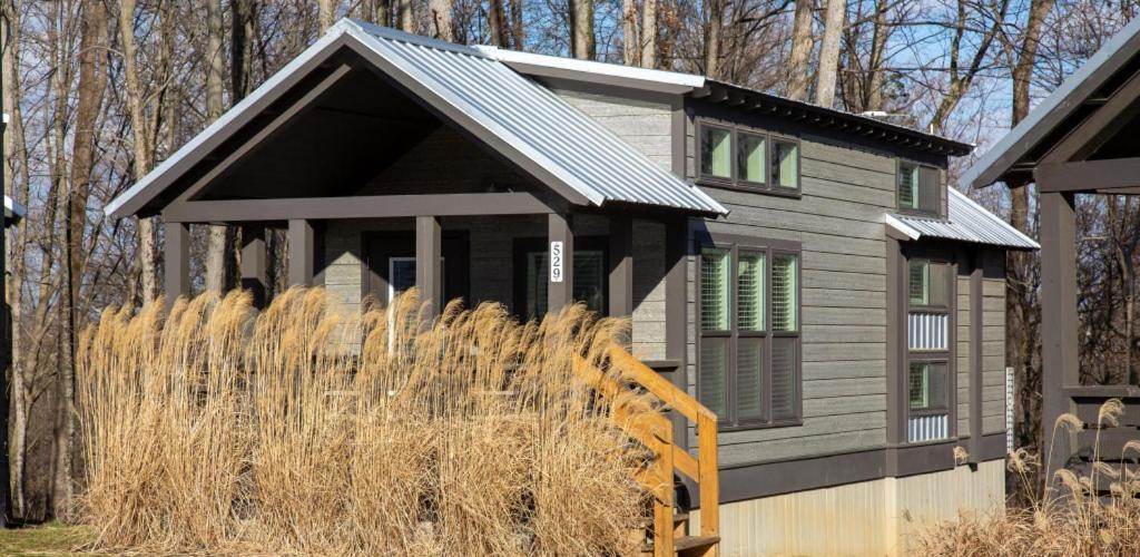 Camp Cedar Hotel Мейсън Екстериор снимка